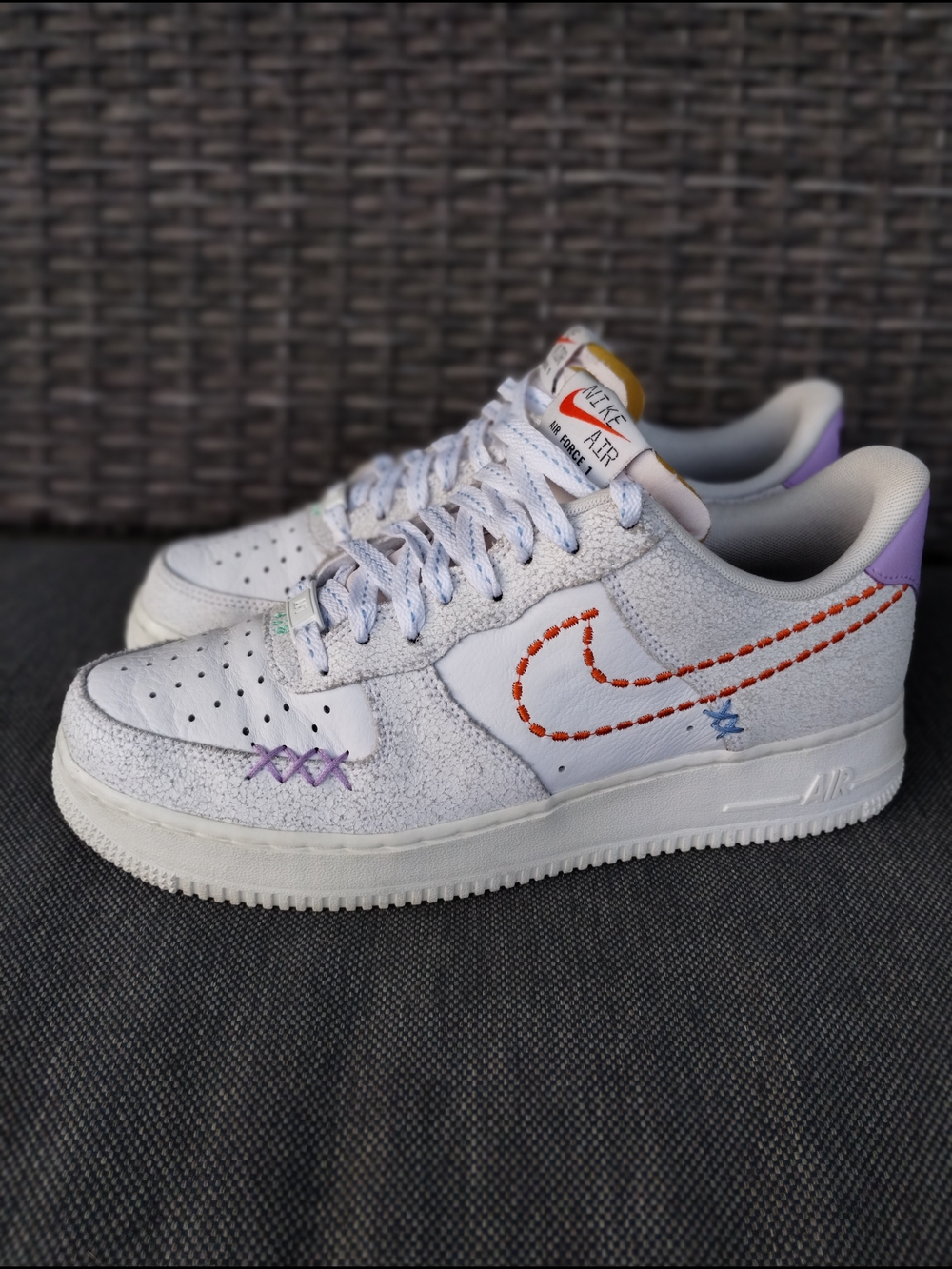 Nike Air Force 1 '07 LV8 Mighty Swooshers Women's 9 White Purple DX2318-101